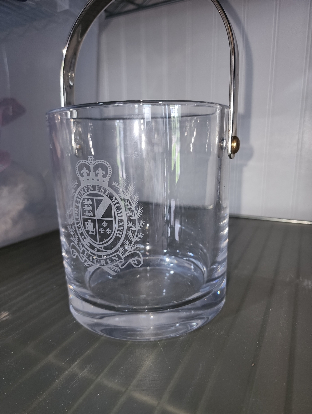 RALPH LAUREN CRYSTAL ICE BUCKET CLEAR WITH GOLD METAL HANDLE CLASSIC CREST LOGO